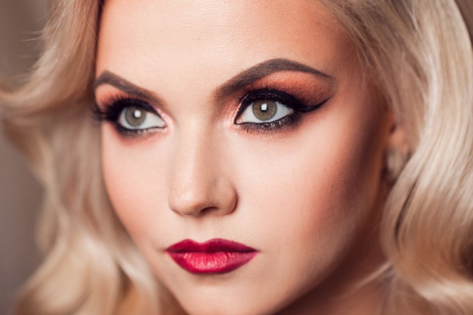 5 façons de transformer un maquillage de jour en look de soirée sans tout recommencer